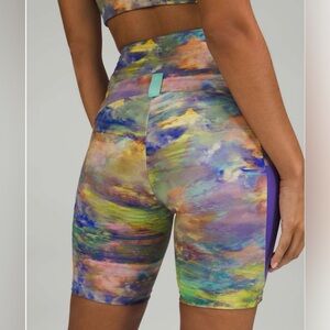 Lululemon Cargo Super High-Rise Hiking Short 8” – Altered Nature Multi – Size 6